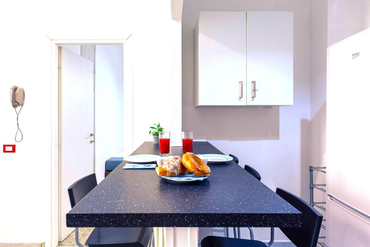 Hostly - Sant'Orsola Suite Apartment Rom Exteriör bild